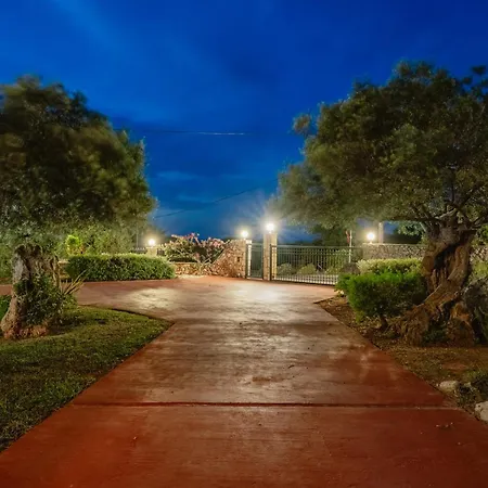 Deleni - Private Pool, Sea Views & Gardens * Rethymno