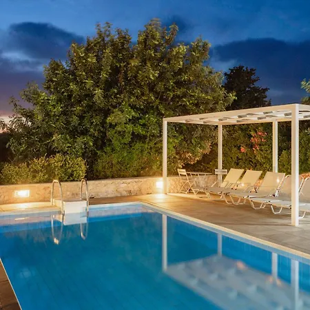 Deleni - Private Pool, Sea Views & Gardens Willa *